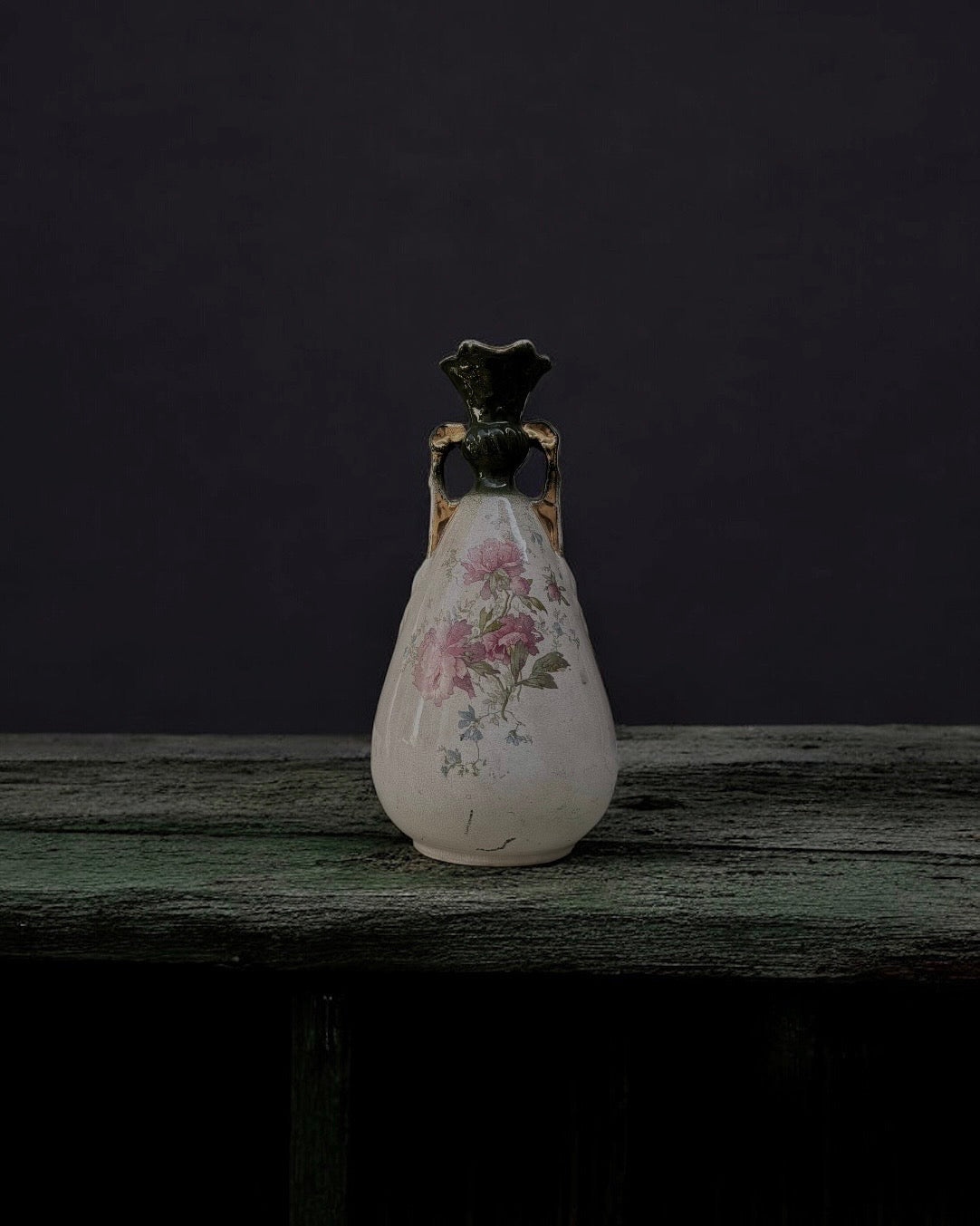 19th-century Victorian European Mantel Vase, c.1850-1880.