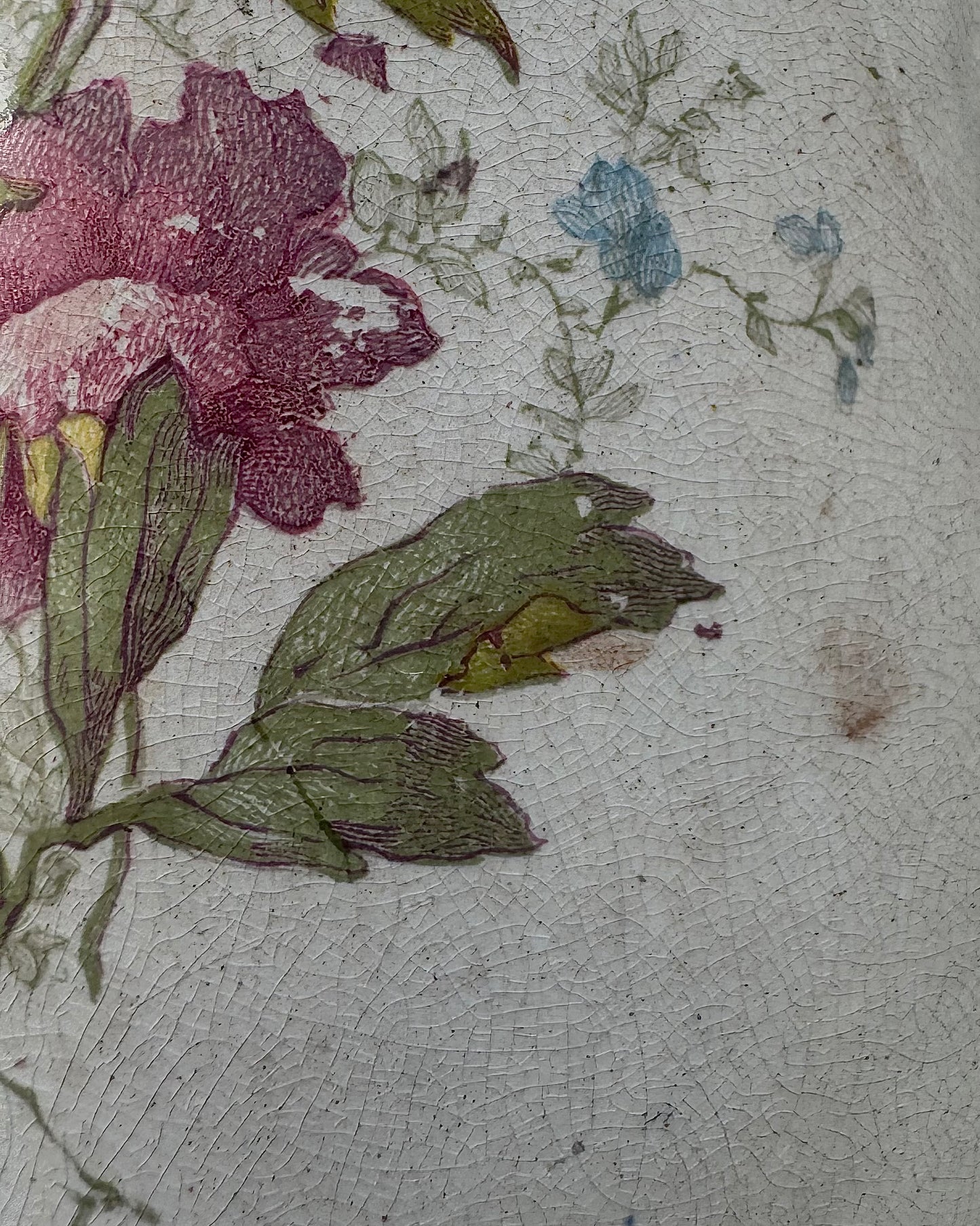 19th-century Victorian European Mantel Vase, c.1850-1880.