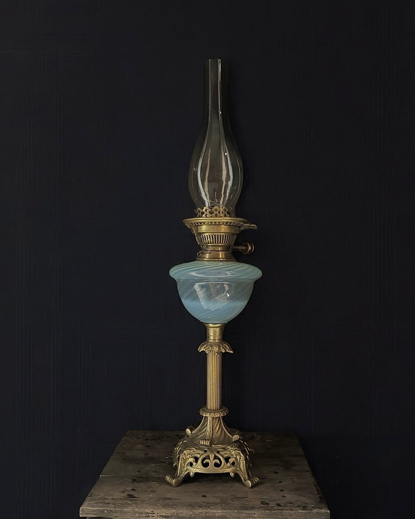 Antique Hinks & Sons Patent British Oil Lamp (circa 1870-1885)