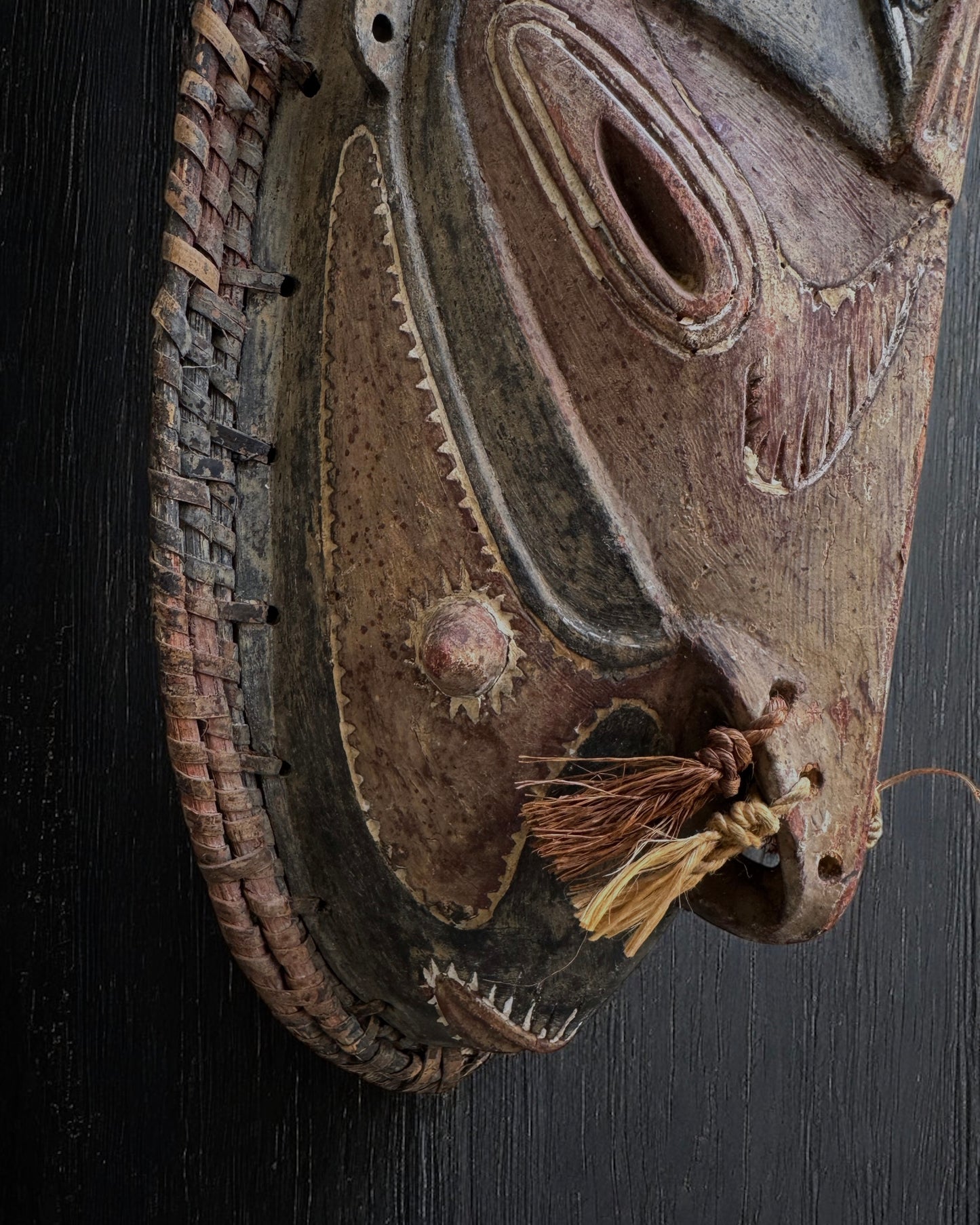 African Papua New Guinea Wooden Ceremonial Mask