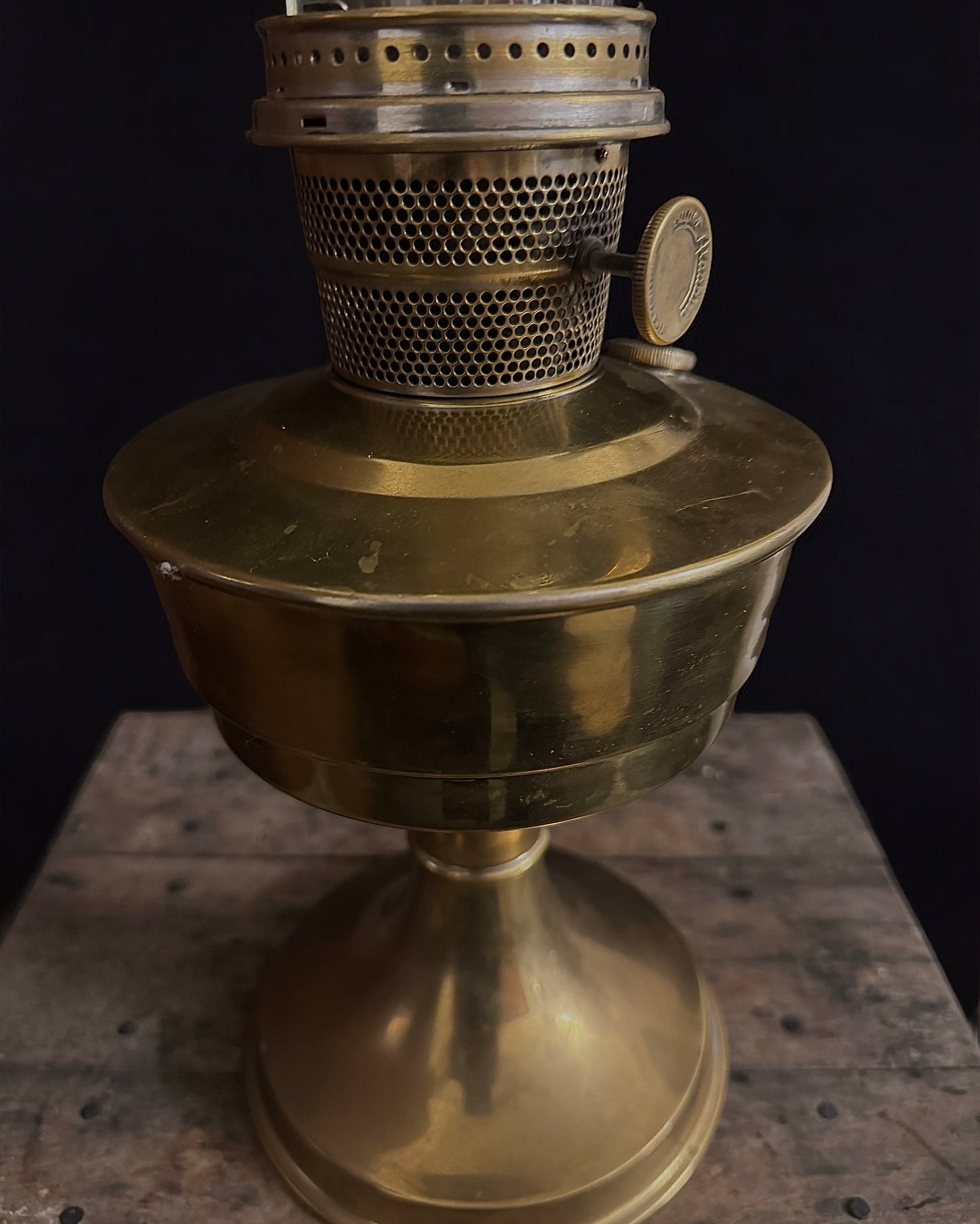 British Kerosene Oil Lamp - Super Aladdin, circa 1930-1940