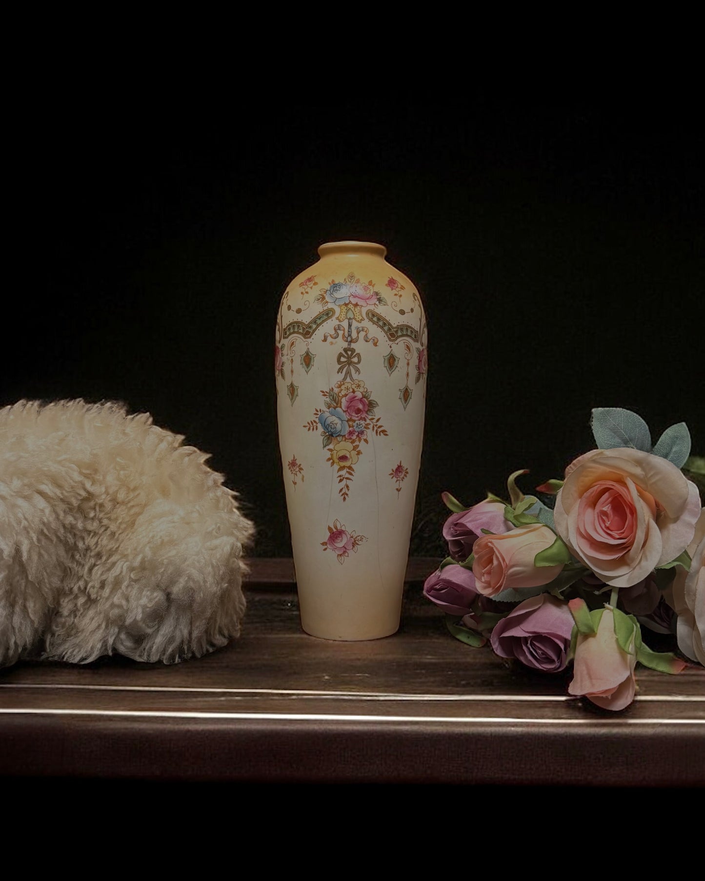 English Crown Devon “Perth” Pattern Vase, Fielding & Co., Stoke-on-Trent, circa 1913-14