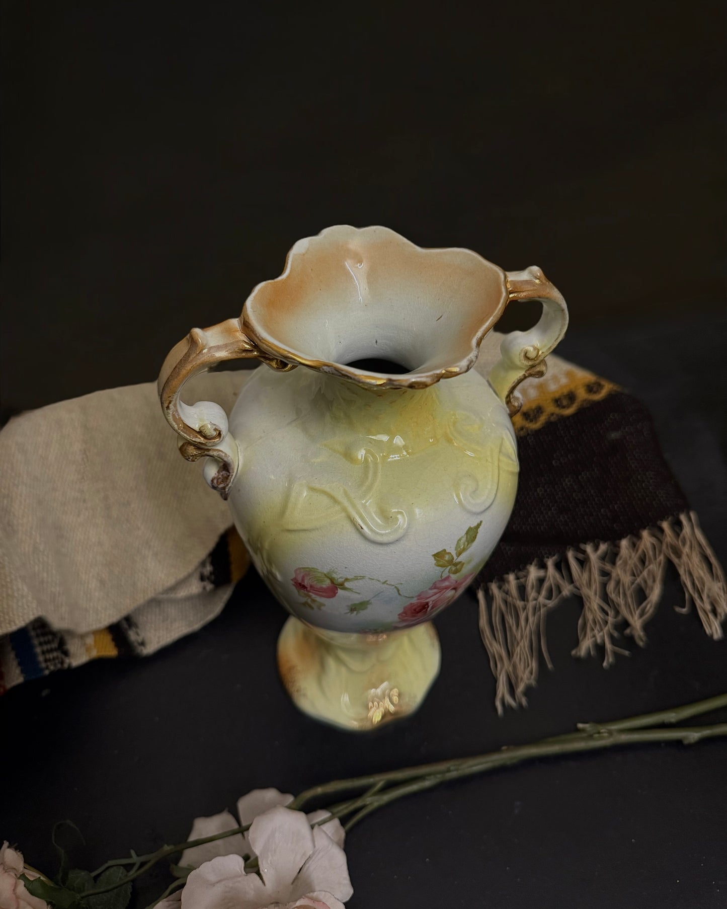 Late Victorian to Edwardian English Earthenware Trophy Vase (circa 1890–1910)