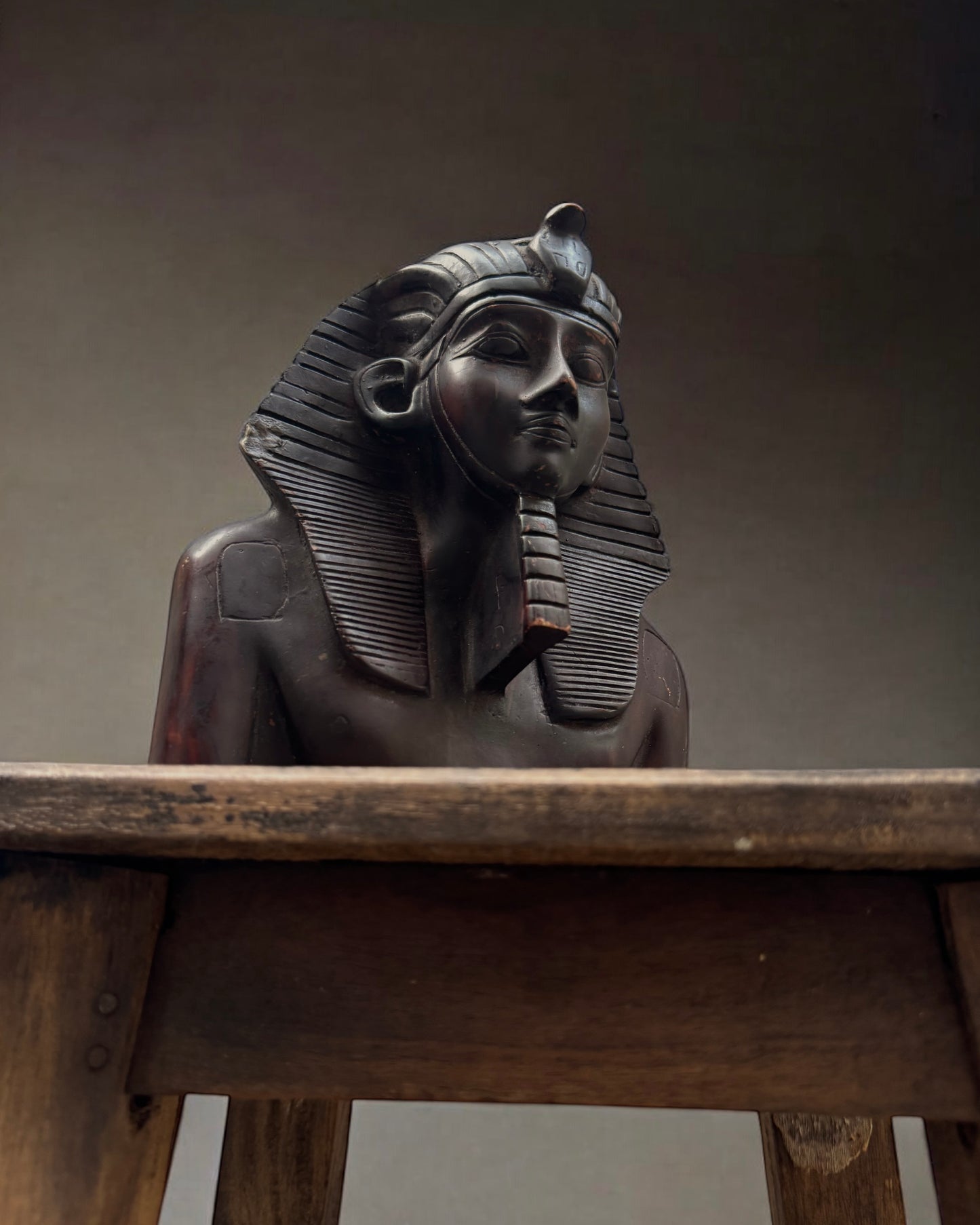Tutankhamun - Egyptian Pharaoh Bust