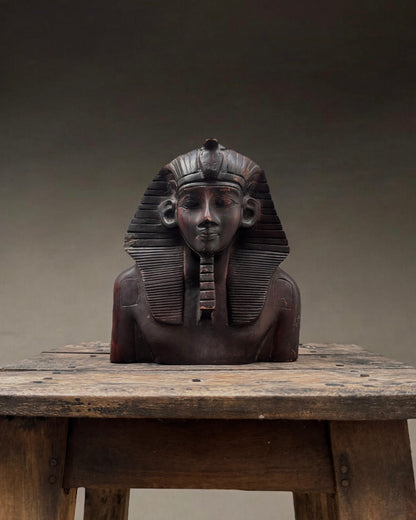 Tutankhamun - Egyptian Pharaoh Bust