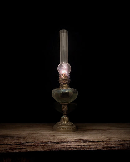 Early 20th Century British Kerosene Lamp