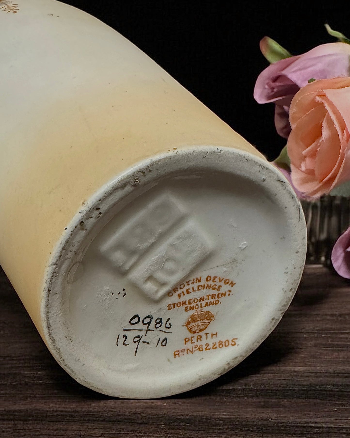 English Crown Devon “Perth” Pattern Vase, Fielding & Co., Stoke-on-Trent, circa 1913-14