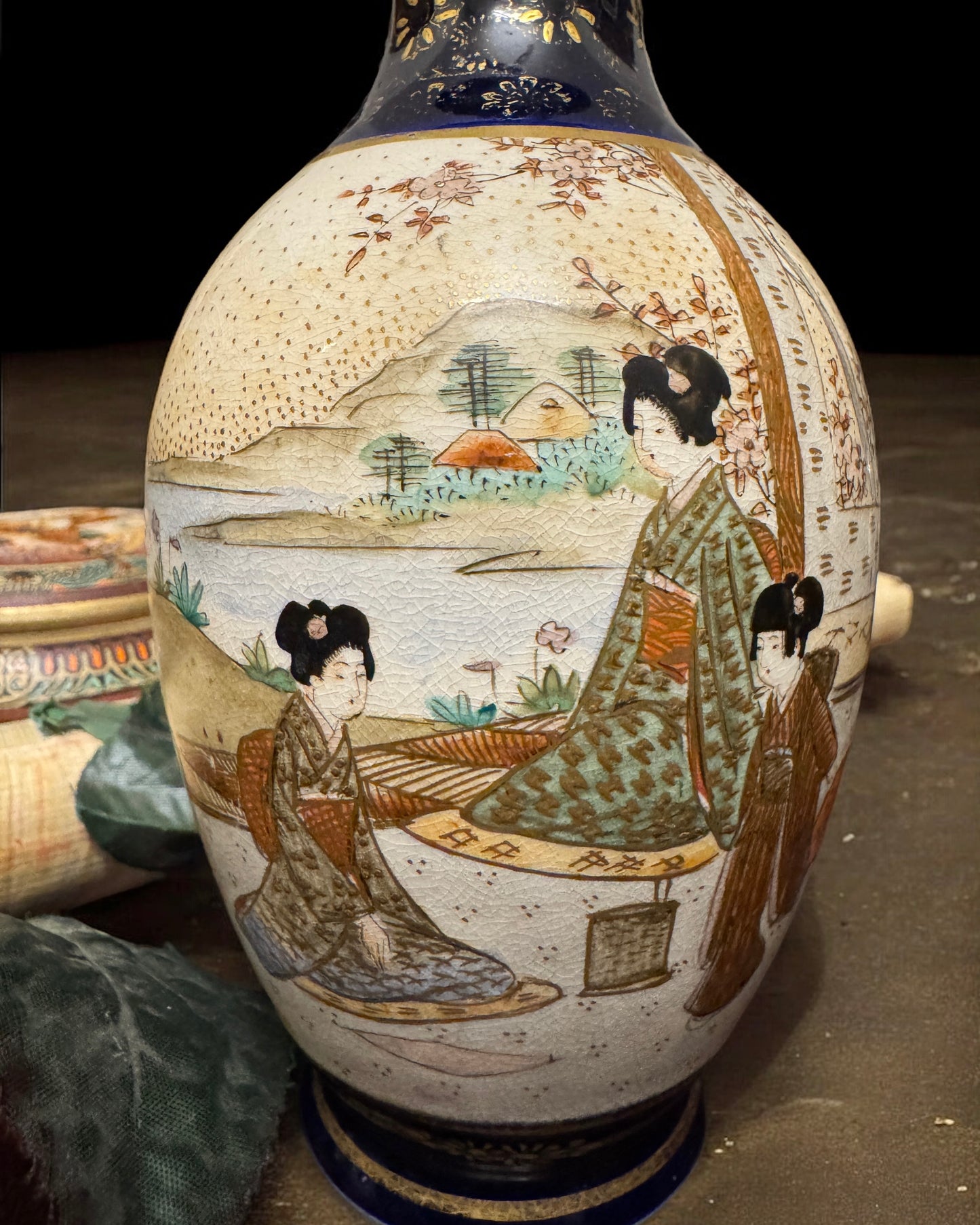 Signed Japanese Mini Satsuma Vase, Hand-Painted, Meiji Period (between 1880-1900)