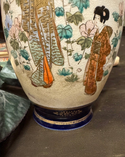 Signed Japanese Mini Satsuma Vase, Hand-Painted, Meiji Period (between 1880-1900)