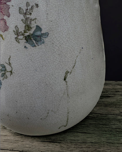 19th-century Victorian European Mantel Vase, c.1850-1880.